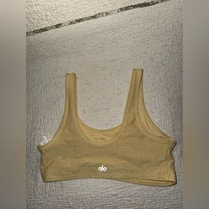 NWOT ALO SPORTS BRA SIZE LARGE BUTTER YELLOW